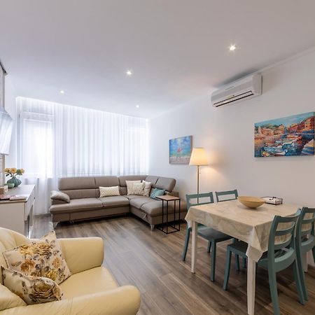 E-Home Apartments ヴァルナ エクステリア 写真