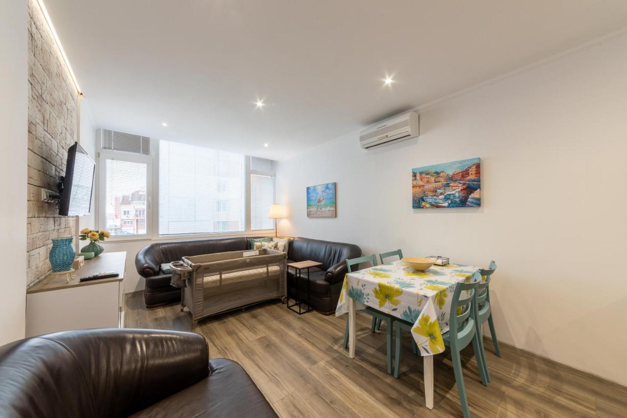 E-Home Apartments ヴァルナ エクステリア 写真