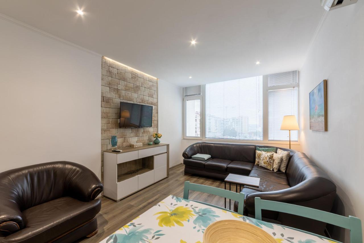 E-Home Apartments ヴァルナ エクステリア 写真