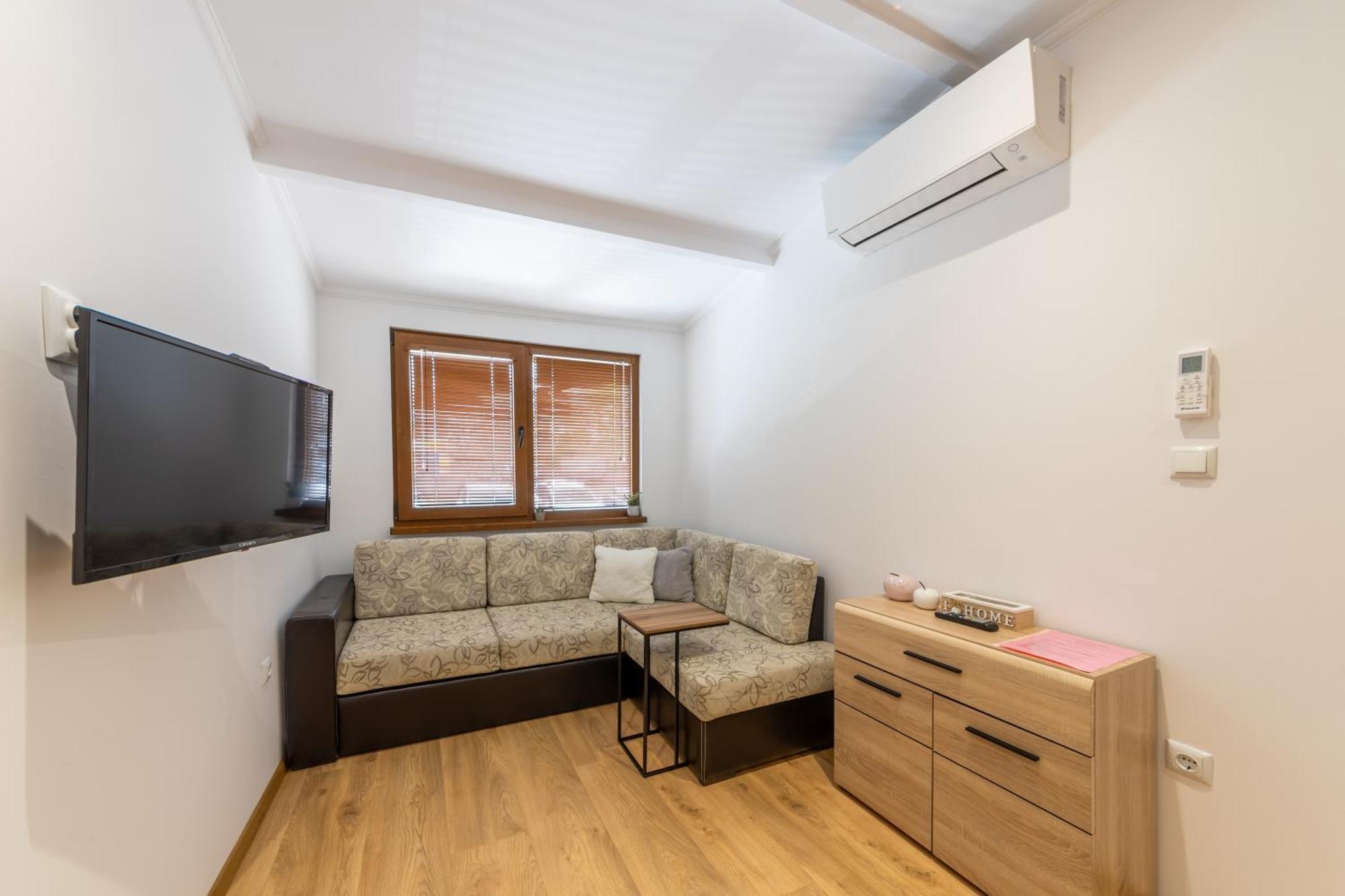 E-Home Apartments ヴァルナ エクステリア 写真